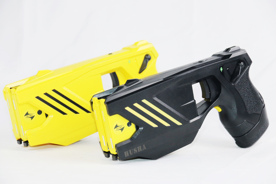 Double Shots Defense Stun Gun Device With 7.4V, 1400mAh Battery Operate