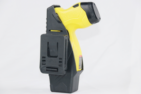 Less Lethal Flashlight Electric Shock Device Water Resistant Light Weight
